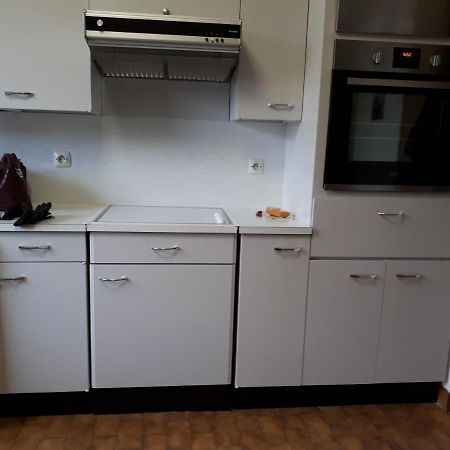 Appartement Dans Residence Le Saint Pierre Avignon Bagian luar foto